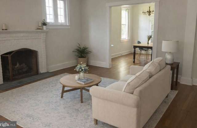 4218 38TH ST NW Gallery 2