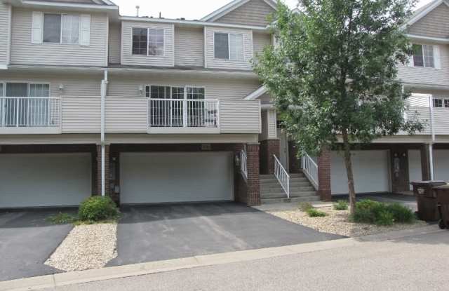 Great Savage location near Target! 2BR/2.5BA Townhouse- Available Now! - 7619 Arbor Lane, Savage, MN 55378
