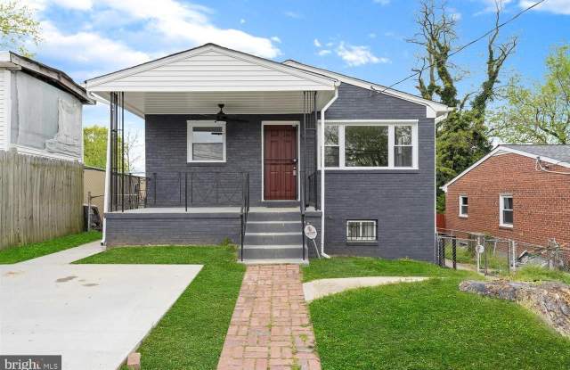 1125 Glacier Ave - 1125 Glacier Avenue, Coral Hills, MD 20743