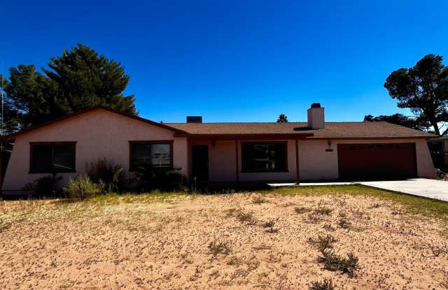 3 BEDROOM HOME IN APPLE VALLEY Gallery 3