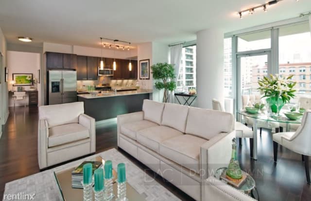 450 W Huron St - 450 W Huron St, Chicago, IL 60654