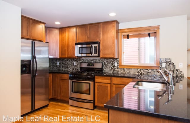 2342 44th Ave SW Unit A - 2342 44th Avenue Southwest, Seattle, WA 98116