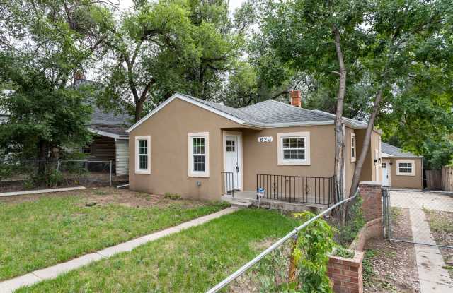 Beautifully Refurbished Home Near Downtown – 3 Bed, 2 Bath!!! photos photos