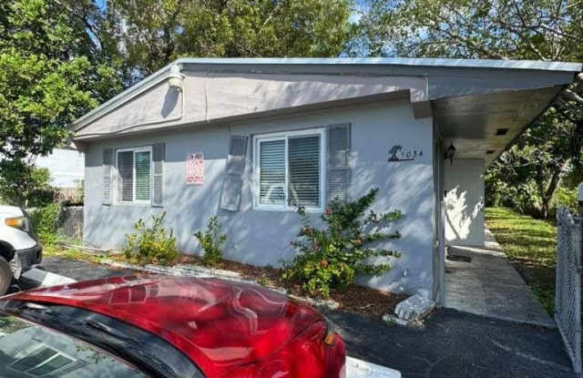 1034 NW 1st Avenue unit: 1 photos photos