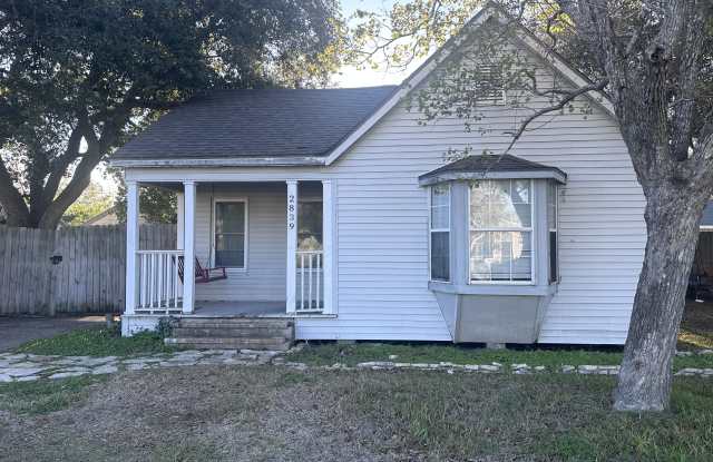 2839 Topeka Street photos photos