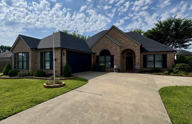 11890 Club House Parkway photos photos