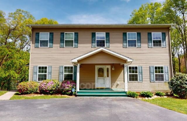 33 Chapel Hill Church - 33 Chapel Hill Church Road, Buncombe County, NC 28803