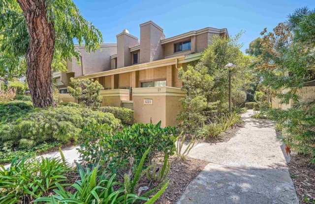 3253 Caminito Eastbluff - 3253 Caminito Eastbluff, San Diego, CA 92037