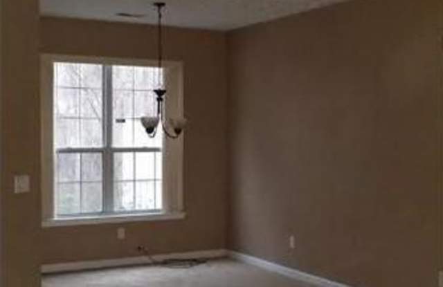 5820 Terremont Circle Gallery 3