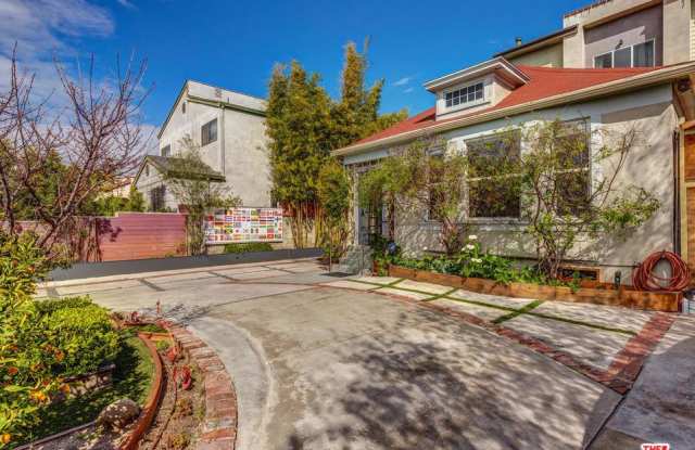 1840 South CURSON Avenue Gallery 3