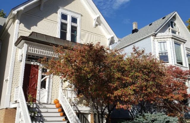 1116 W BARRY AVE CH2 - 1116 W Barry Ave, Chicago, IL 60657