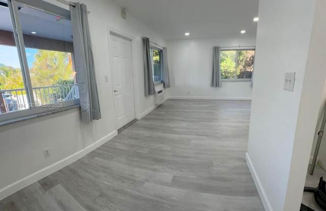 2838 Madison St - 2838 Madison Street, Hollywood, FL 33020
