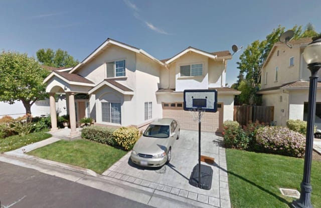 533 Devonshire Ct, Mountain View, CA 94043 - 533 Devonshire Court, Mountain View, CA 94043