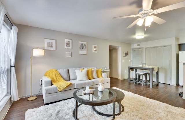 Forest Park Apartment Homes Gallery 3