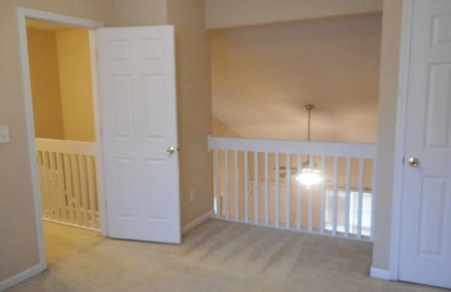 11586 Briddle Hall Court Gallery 4