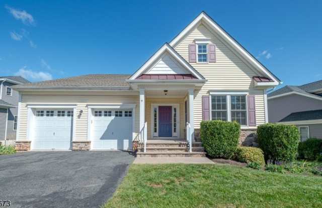 9 Comstock Ln Gallery 1