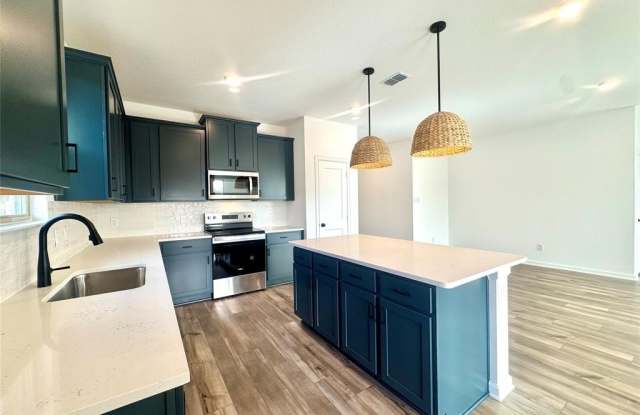 3113 Harmony Way - 3113 Harmony Way, Cleburne, TX 76031