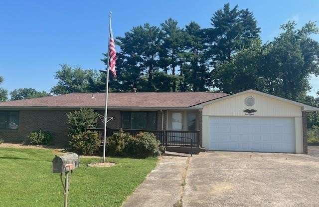 315 W Poplar Street photos photos