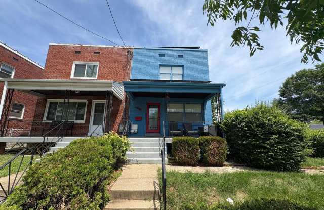5348 CENTRAL AVENUE SE - 5348 Central Avenue Southeast, Washington, DC 20019