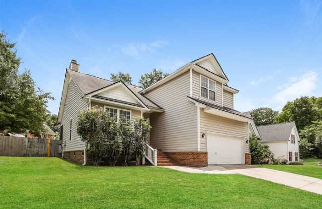 103 Archibald Drive Gallery 2