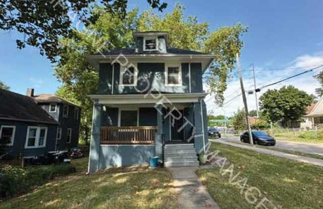 Single Family Home in Kansas City photos photos