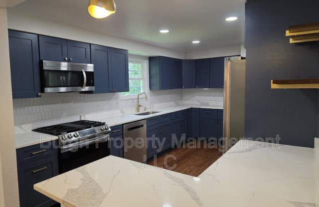 1520 Hatteras Street Gallery 3