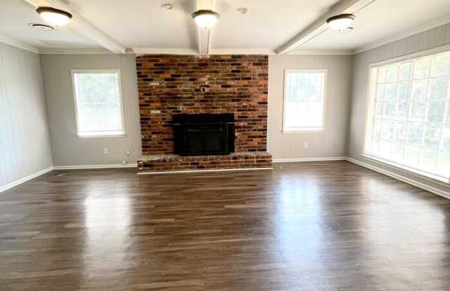 1314 Randall Drive Gallery 4
