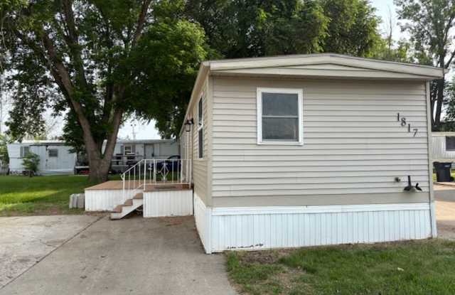Cozy 2 Bed Manufactured Home in Quiet Friendly Neighborhood photos photos