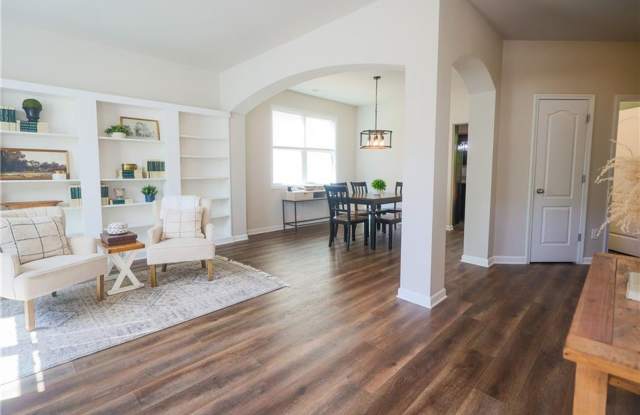 Charming 4-Bedroom Home in Diamond Ridge Community Gallery 3