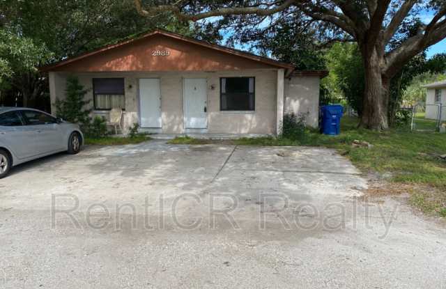 2989 Willow Ave Apt B - 2989 Willow Avenue, Largo, FL 33771