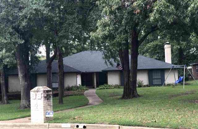 1602 Timber Creek Dr - 1602 Timber Creek Drive, Tyler, TX 75703