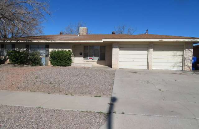 AVAILABLE NOW-Large 3 Bedroom, 2 Bath home for Rent photos photos