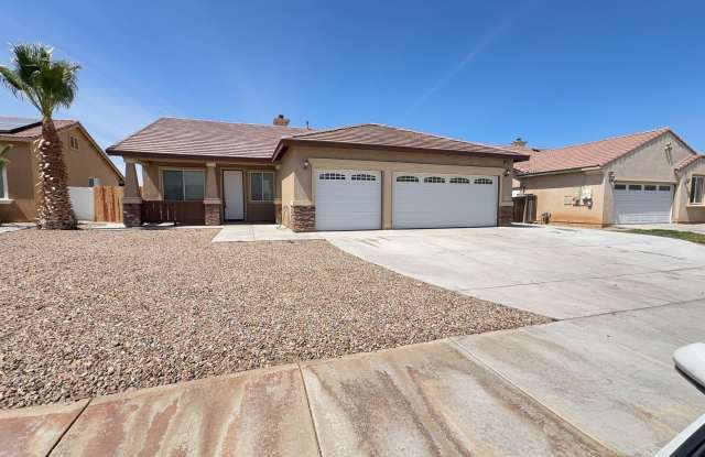 5 BEDROOM VICTORVILLE HOUSE photos photos