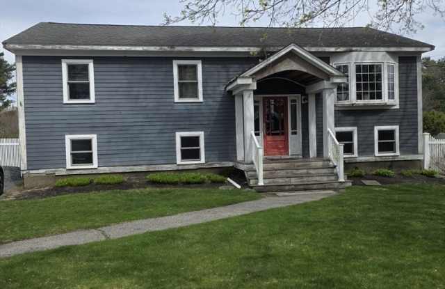 81 Crane Avenue S photos photos