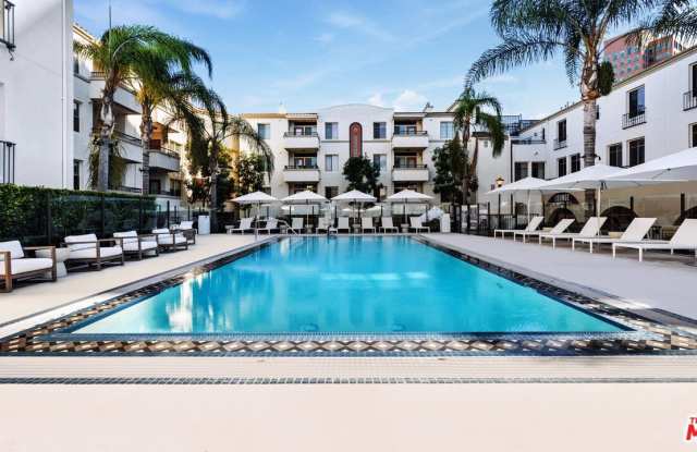 1060 GLENDON AVE - 1060 Glendon Avenue, Los Angeles, CA 90024