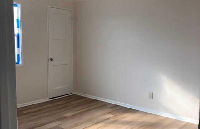 7039 Mission Pl Gallery 2
