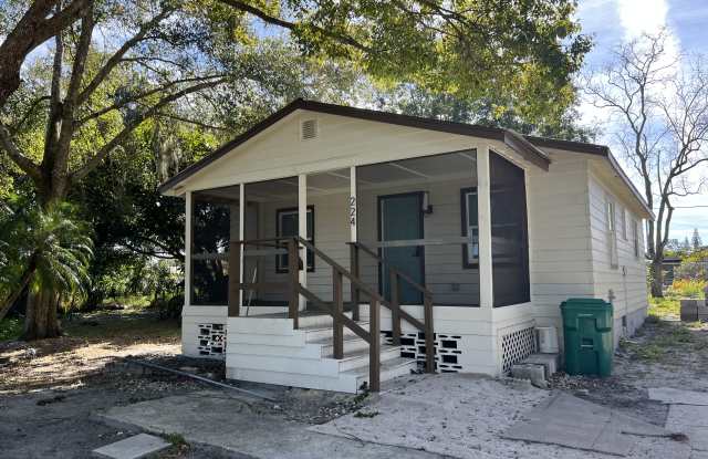 224 W. Cypress Street photos photos