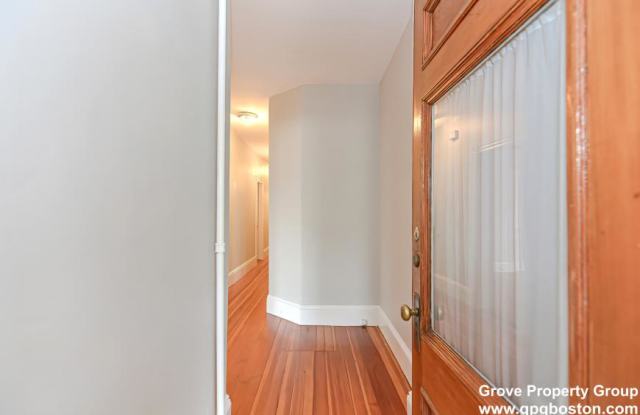 83 Farragut Rd. photos photos