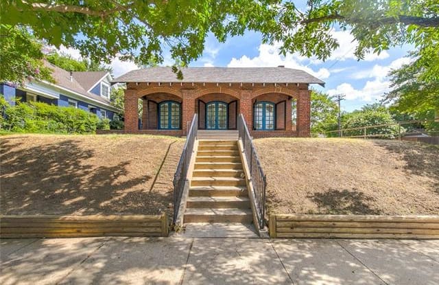 2245 Irwin Street - 2245 Irwin Street, Fort Worth, TX 76110
