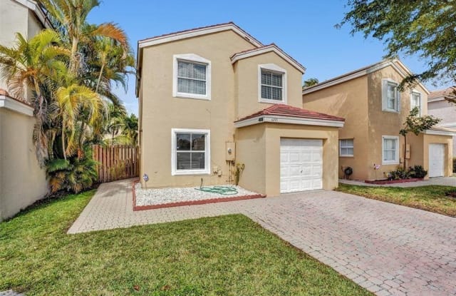 6295 Navajo Terrace - 6295 Navajo Terrace, Margate, FL 33063