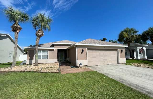 For Lease - Palmetto Trace 3 BR |2 BA Home with Garage  Fenced Yard! photos photos