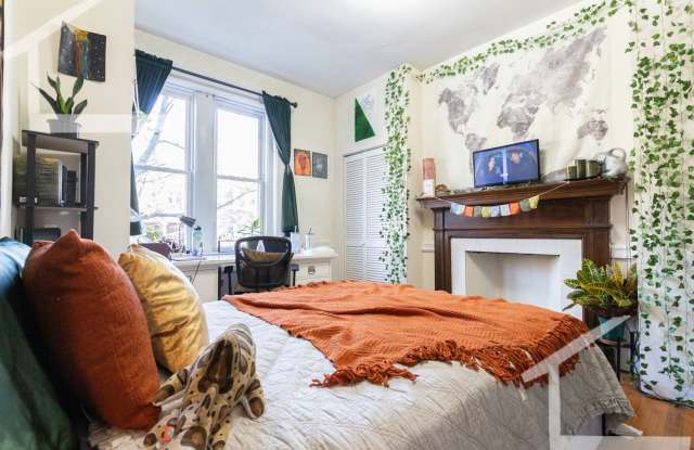 POPULAR OFF-CAMPUS CHOICE! Desirable Street near BU! Heat  HW Inc photos photos