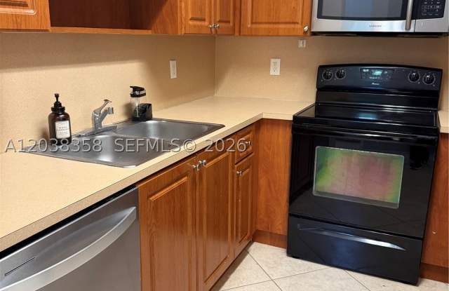 2321 Mariner Ct Gallery 2