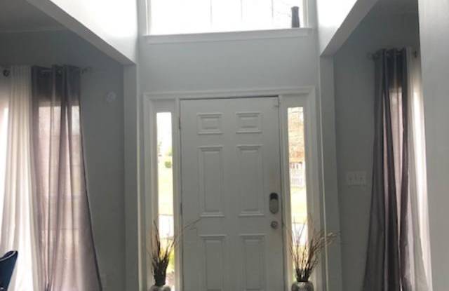 8506 TOPAZ COURT Gallery 4