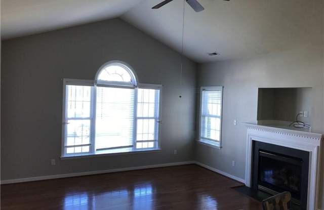 6303 Greystone Creek Road Gallery 2