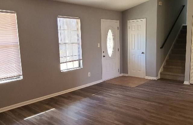 5389 Martins Crossing Road Gallery 2