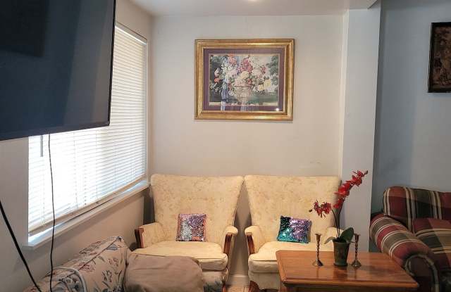 7014 Fairway Dr Gallery 3