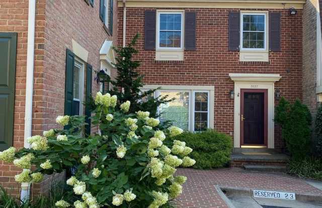3037 FEDERAL HILL DRIVE - 3037 Federal Hill Drive, Seven Corners, VA 22044
