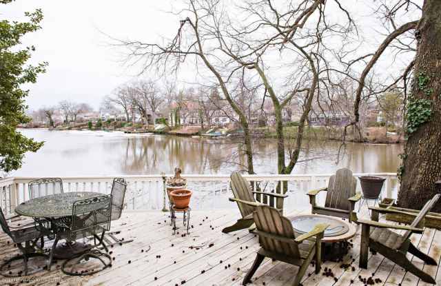 1300 Edgewood Avenue - 1300 Edgewood Avenue, Wanamassa, NJ 07712