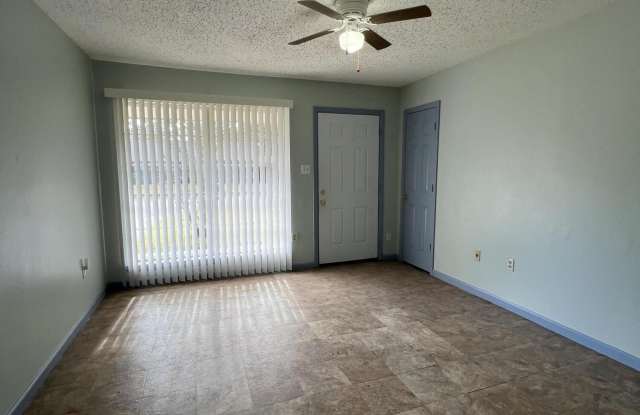 2711 E David Drive Gallery 3